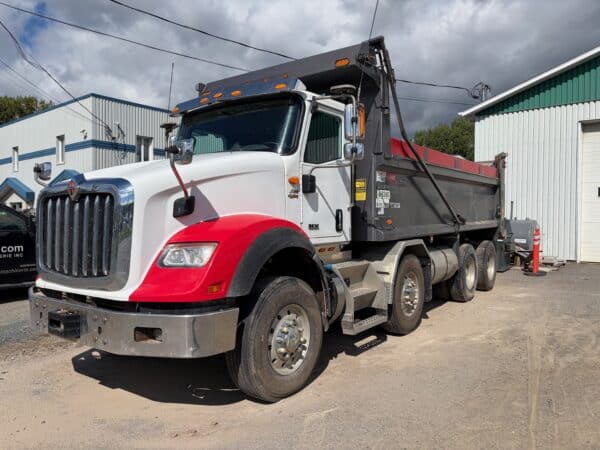 Camion 12 roues dompeur International HX615 automatique-230.000KM-Année:2021-Stock#E1463B/11665