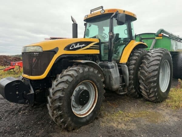 Tracteur Challenger MT 665 vario 50 km - Année: 2005 - 4950hrs - Stock#d11929a