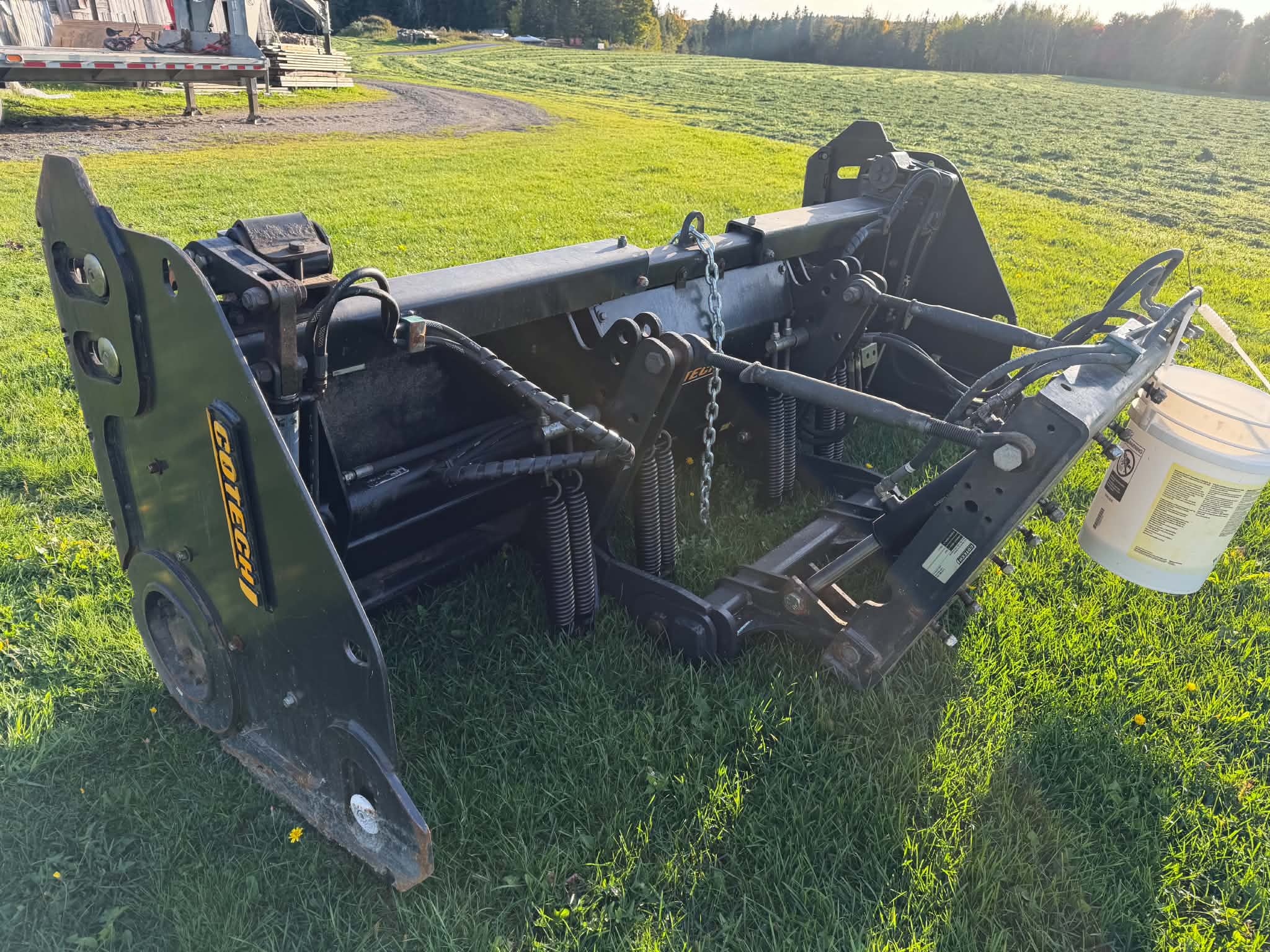 John Deere 6110M PowerQuad Tractor with Cotech PPCR 8-12 scraper - 1415 HRS - Année 2019 - Stock #S2641A/11798 - Image 8
